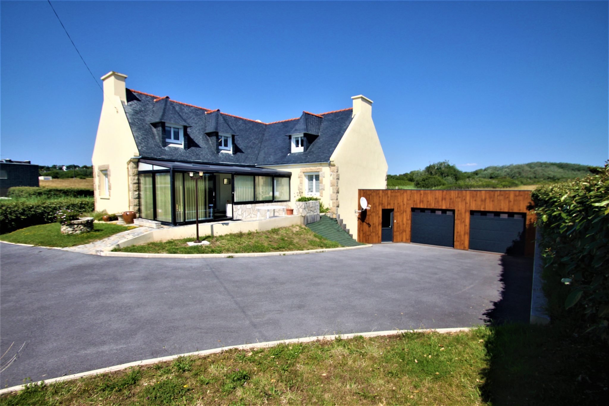 A Vendre Superbe Maison Vue Mer En Baie D'Audierne TERRE D'IMMO