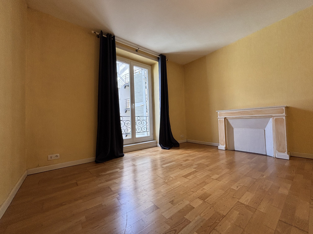 A Louer. Disponible Immédiatement. Quimper, Appartement T4 de 100 m² avec Parking