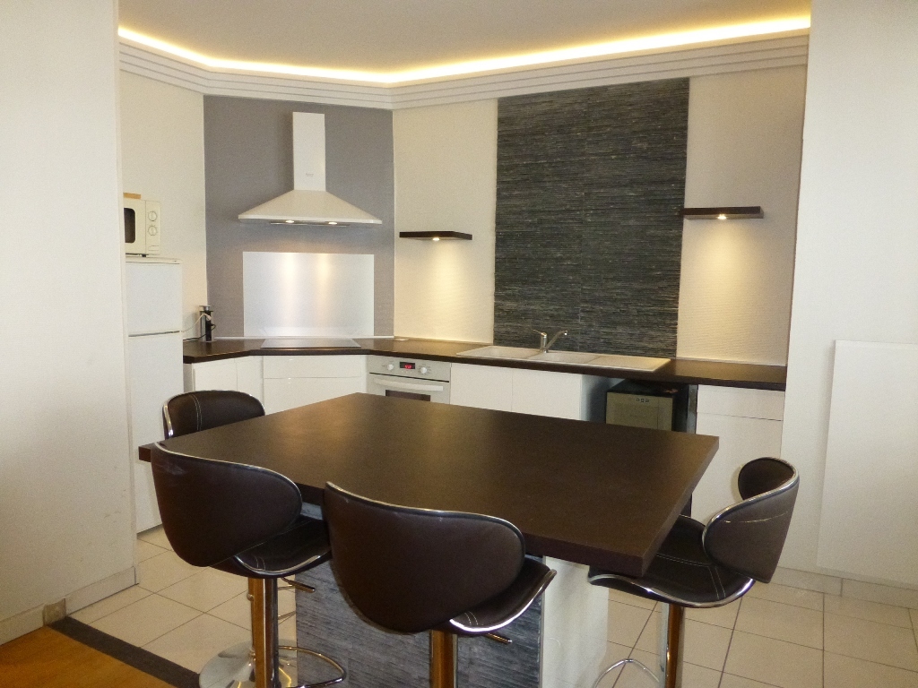A Louer. Disponible Immédiatement. Quimper, Appartement T4 de 100 m² avec Parking