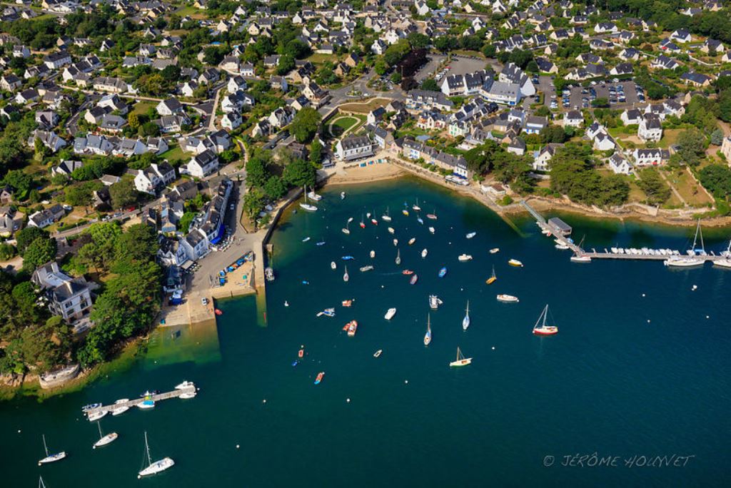 Exclusivité Agence – SAINTE-MARINE Terrain à Bâtir 765 m², à Proximité Immédiate de La Plage