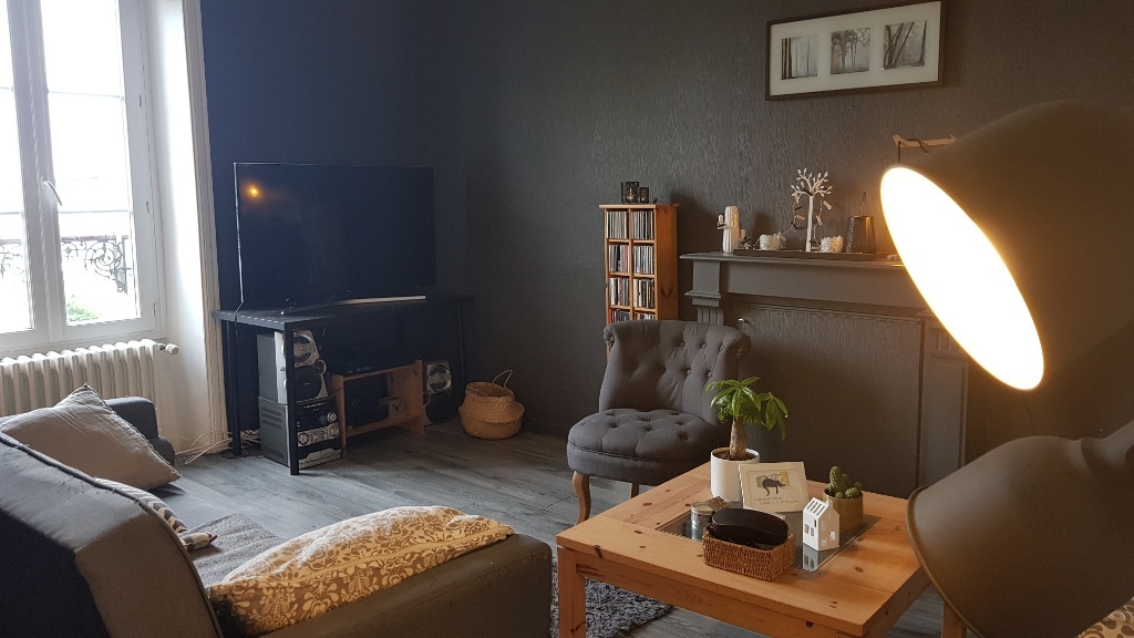 Hyper Centre Douarnenez, Maison de Ville avec Surface Commerciale & Appartements & Garage