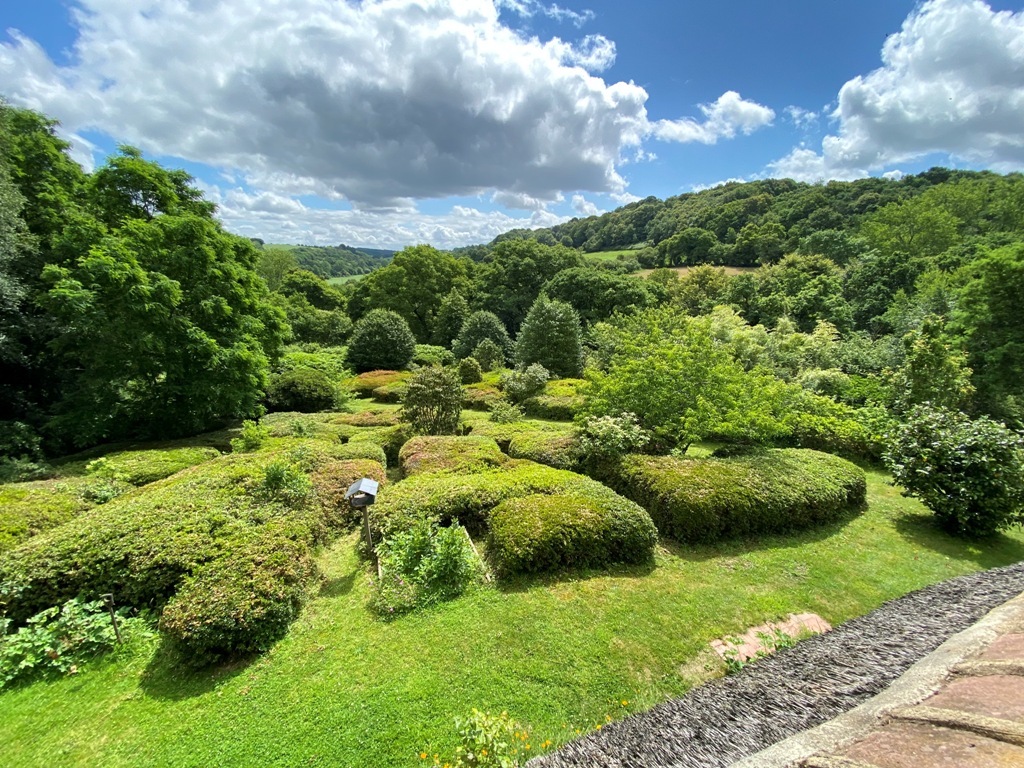 Quimper – Position Dominante sur un Parc Botanique EXCEPTIONNEL pour Propriété Remarquable