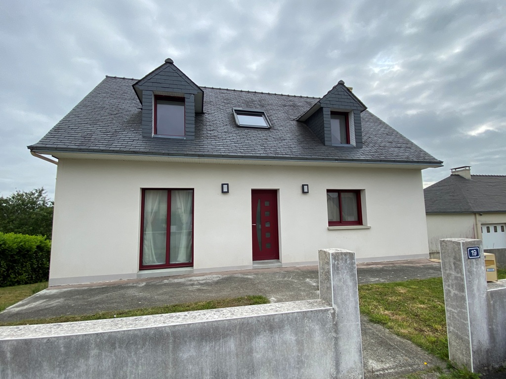 A Louer. Libre mi Décembre 2025. Agréable Maison Au Corniguel de 134 M² Avec Jardin Et Terrasse