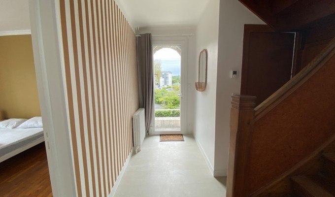 A Louer. Disponible le 01/09/2026 – 4 Chambres Meublées en Colocation dans Maison Rénovée !