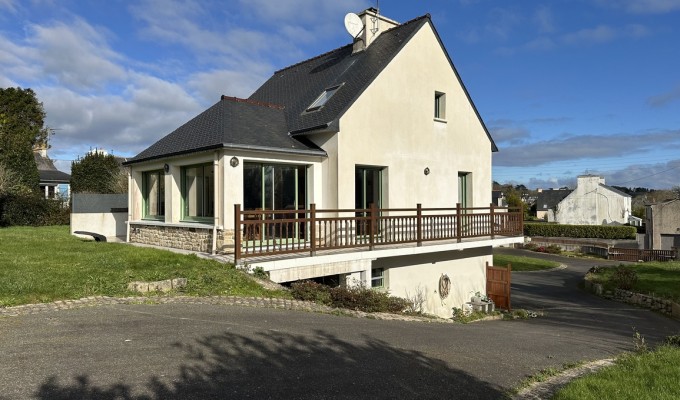 Audierne – Superbe Maison Contemporaine avec Vie de Plain Pied à 500 m des Commerces du Centre