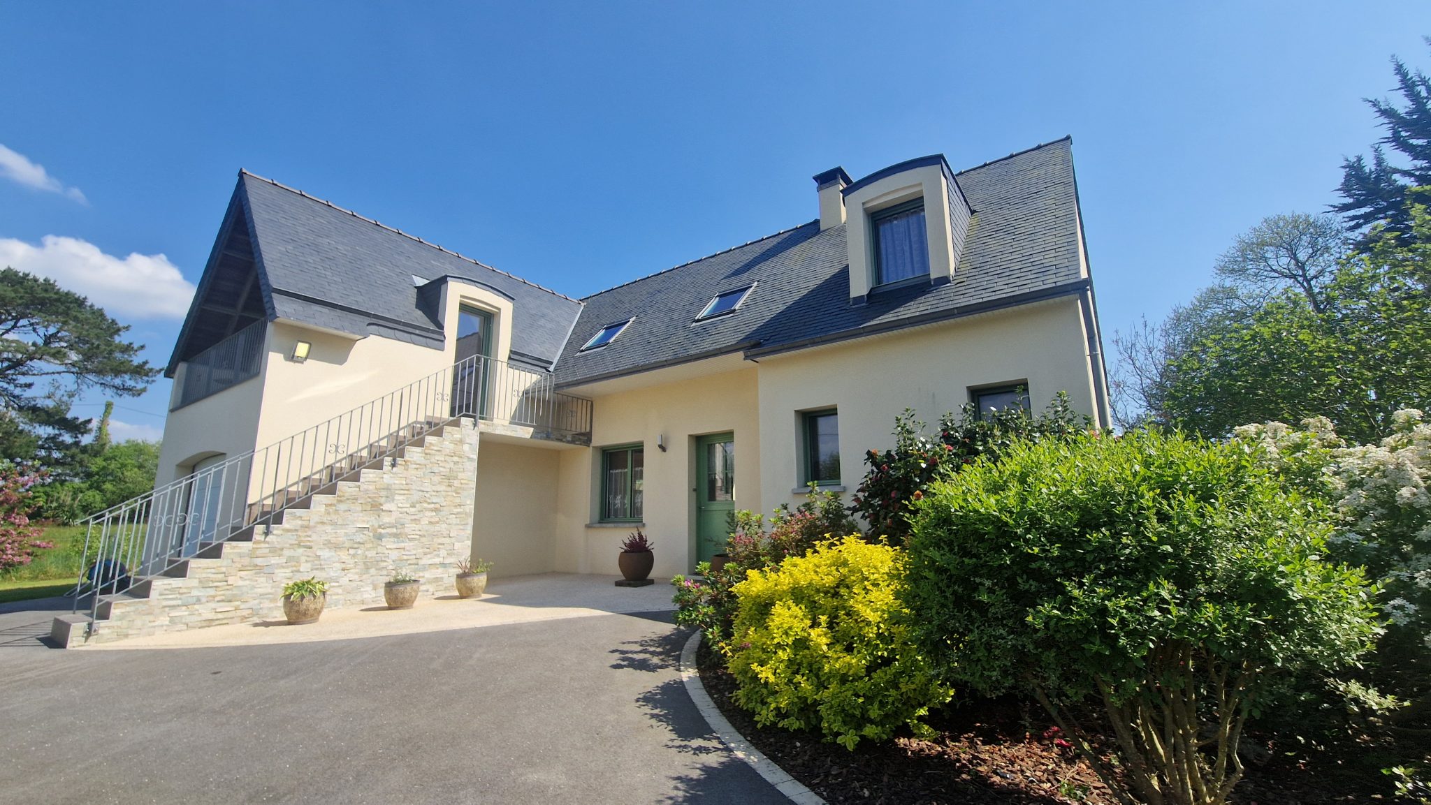 Exclusivité Agence. Le Havre De Paix Sortie Douarnenez Maison Récente & Lumineuse Entre Mer & Campagne