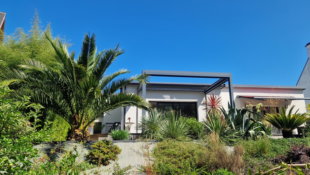 Douarnenez Tréboul – Véritable Maison Contemporaine de Plain Pied entre Lumière & Elégance