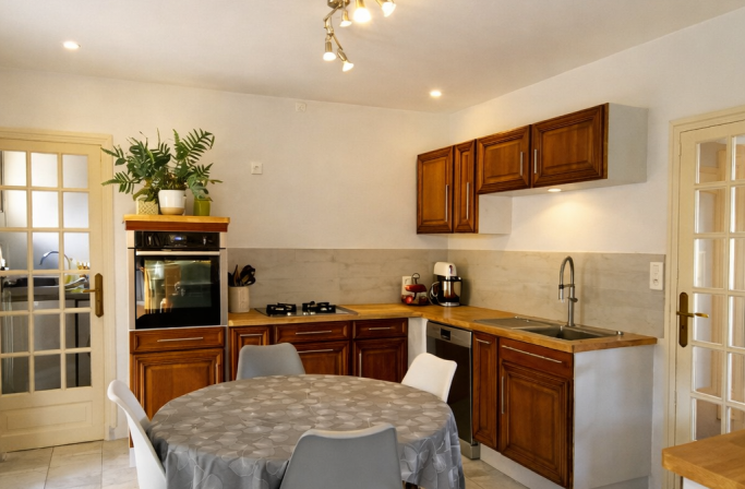 Entre Plages & Campagne. Évasion & Elégance Face à La Majestueuse Baie de Douarnenez