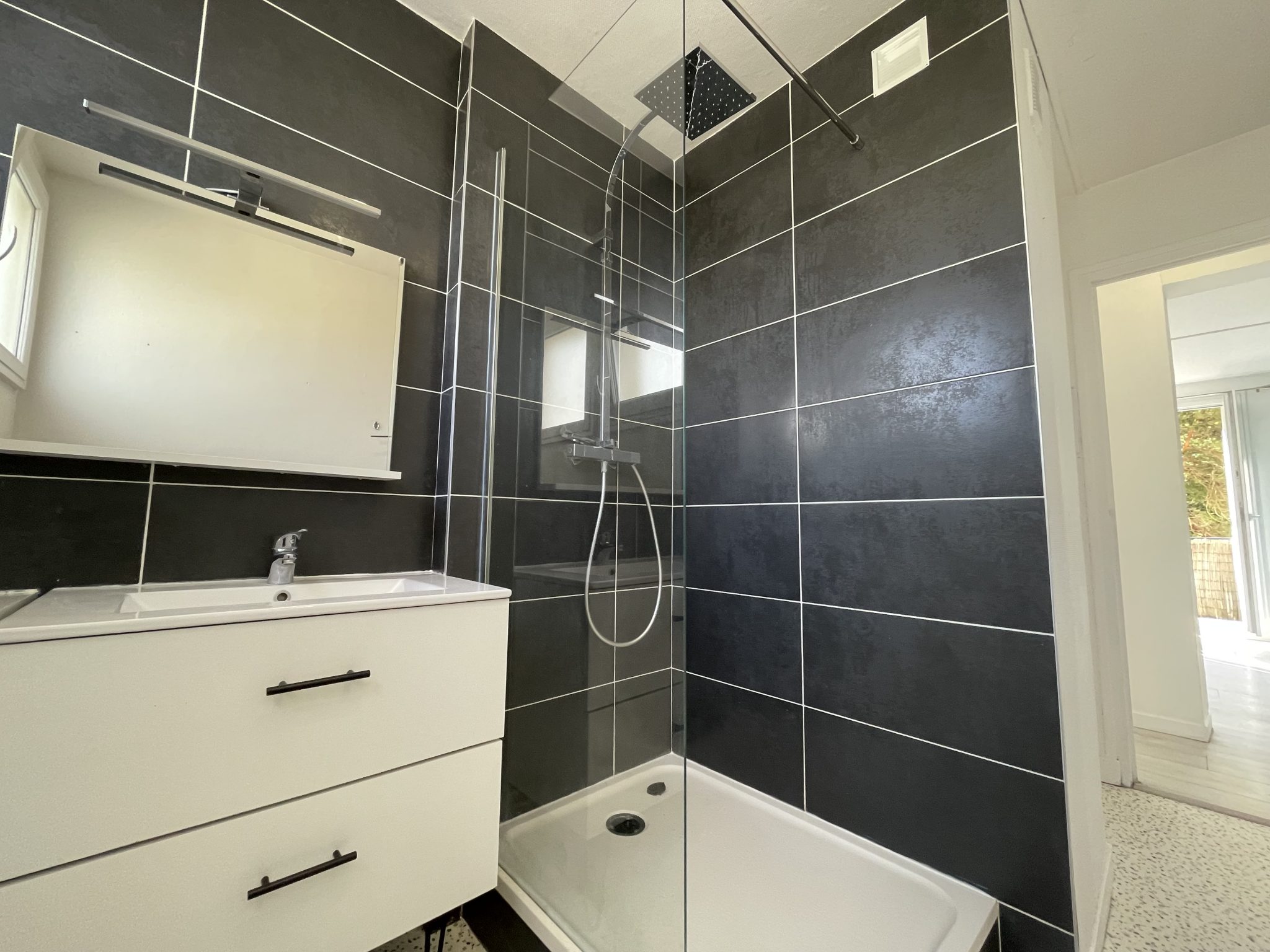 Exclusivité Agence , Quimper Centre-Ville à Pieds. Agréable Appartement T4, Lumineux avec Balcon