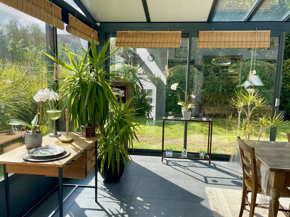 Exclusivité Agence – Guidel, Moderne & Lumineuse Contemporaine Avec Sa Véranda & Son Jardin Clos