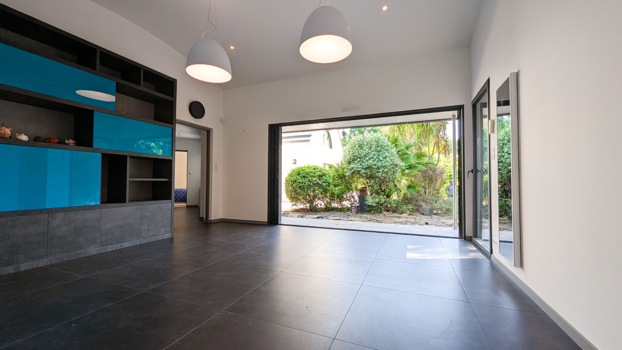 Ploërmel – La Généreuse et Intime Maison d’Architecte (260 m²) Parc & Piscine Plein Sud
