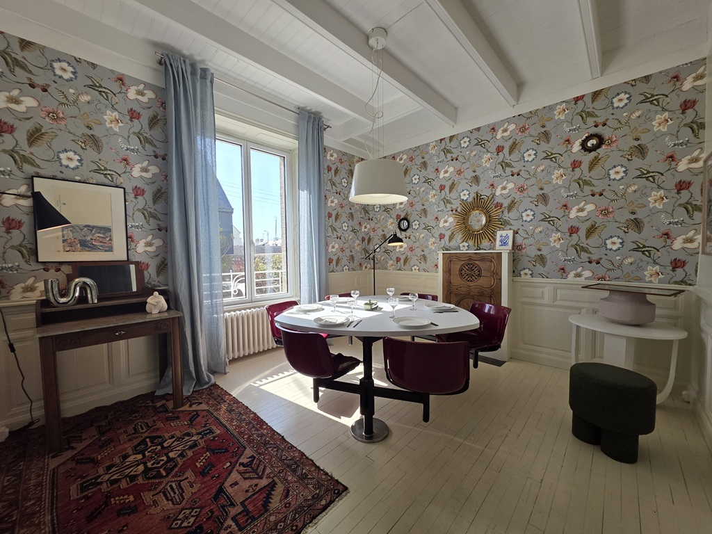 Exclusivité Agence, LECHIAGAT, La Plage à 100m, Maison Année 30 & Maison annexe pour les Amis
