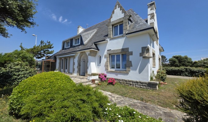 Exclusivité Agence. Guilvinec Pleine Vue Mer & Accès Plage, Vaste Maison de Famille Avec Jardin de 880m²