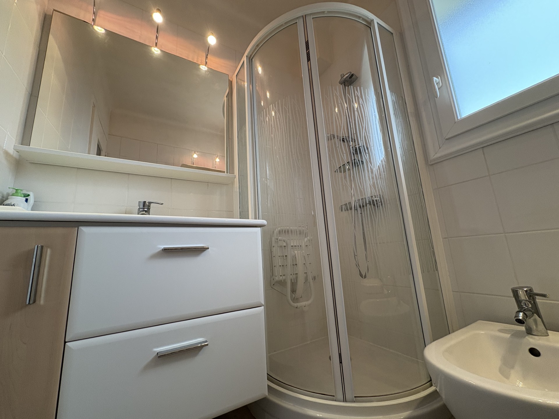 Concarneau – L’intemporelle Maison de Quartier avec Jardin proche du Centre Ville