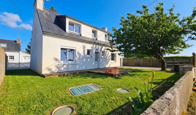 Plonéour Lanvern – Dans la Jolie Campagne, La Grande Maison 5 Chambres Avec Son Hangar et Jardin de 600m²