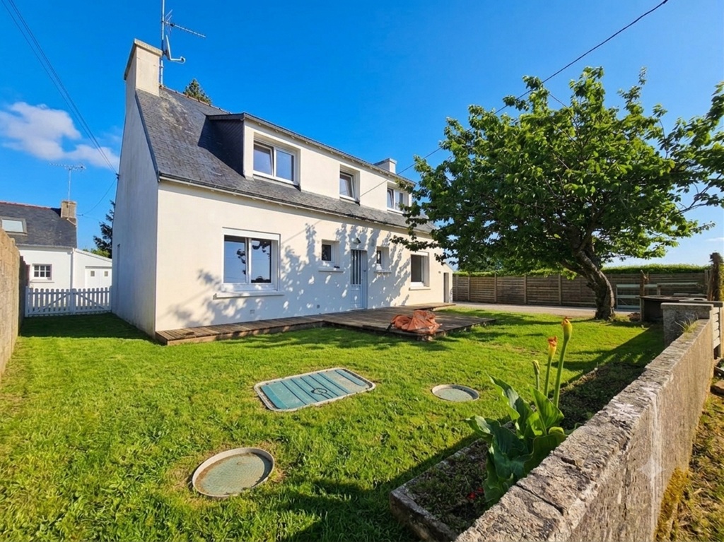 Plonéour Lanvern – Dans la Jolie Campagne, La Grande Maison 5 Chambres Avec Son Hangar et Jardin de 600m²