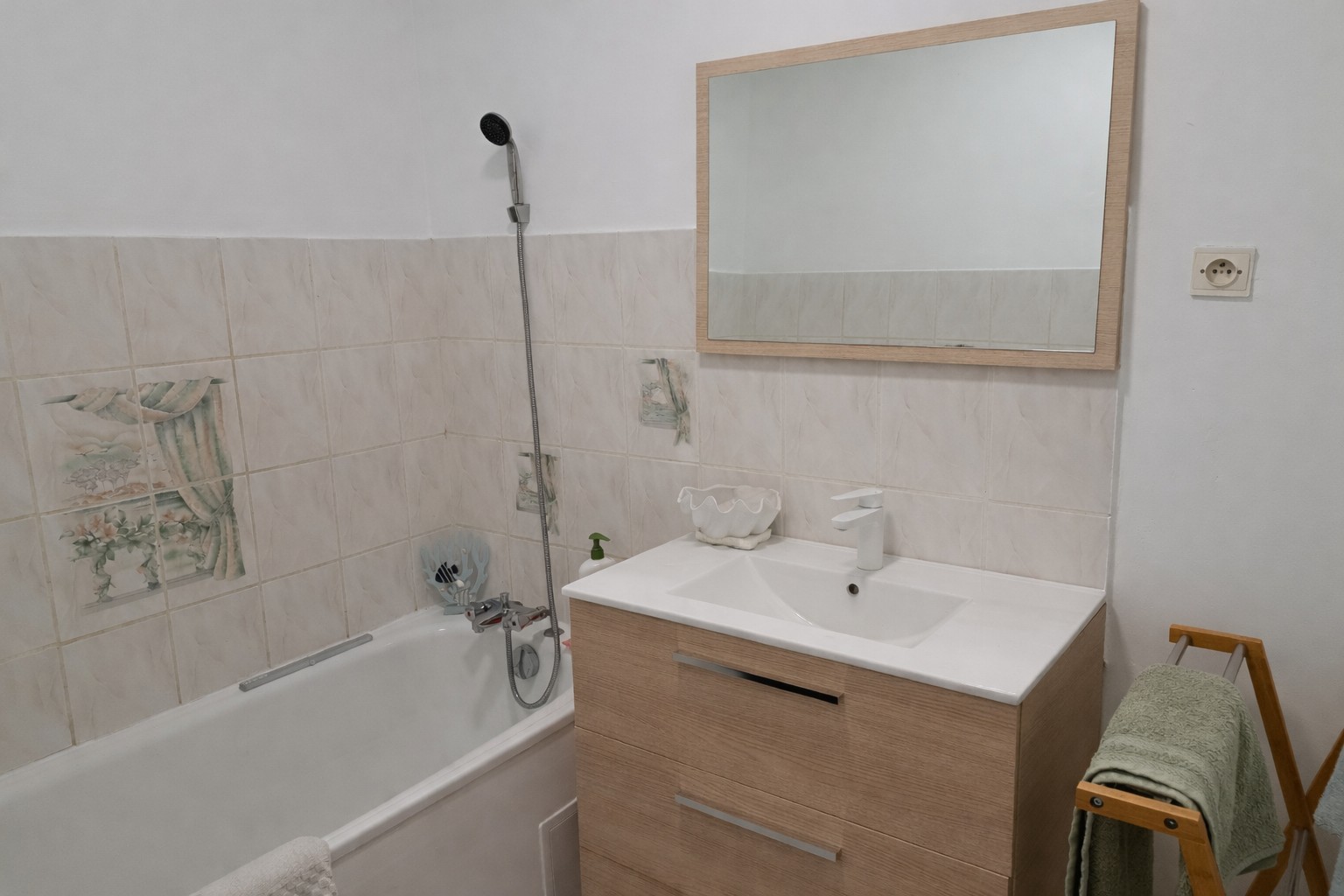 Quimper, Maison en viager occupé – Homme de 77 ans – Bouquet 44 000 € + Rente 600 €