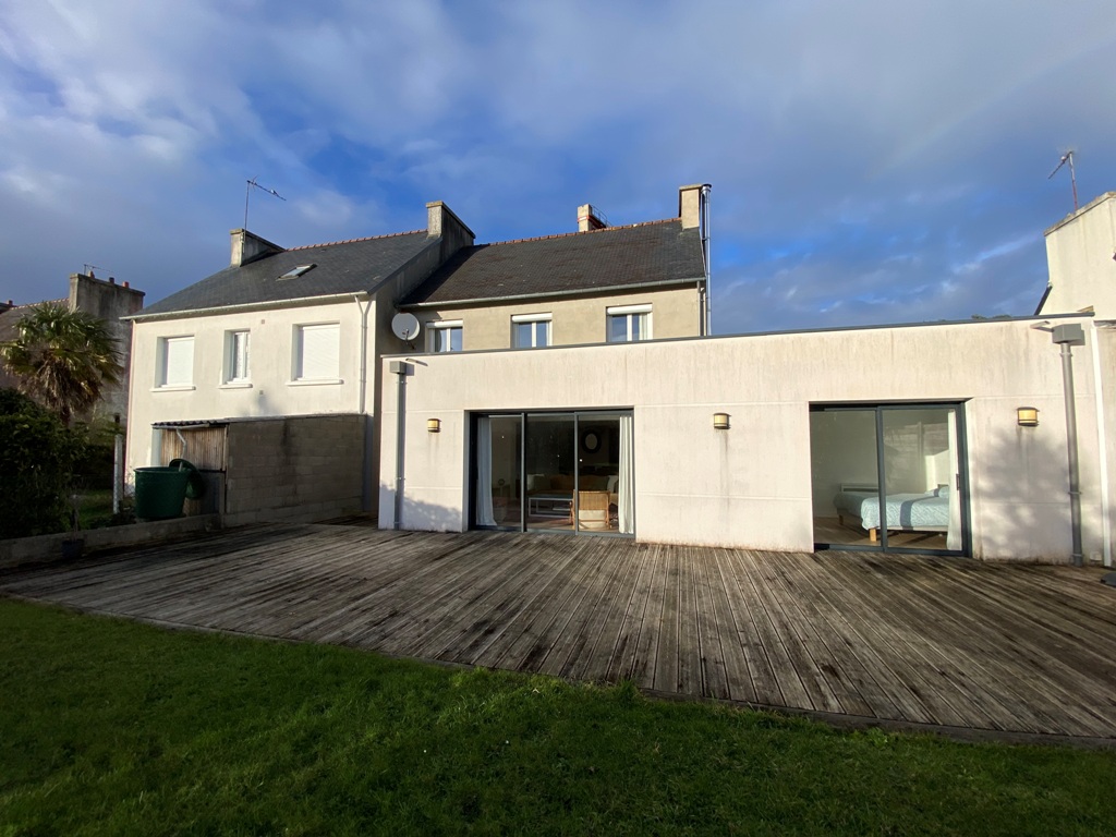 A Louer – Libre immédiatement – Maison individuelle à COMBRIT de 145 m² et 5 chambres !