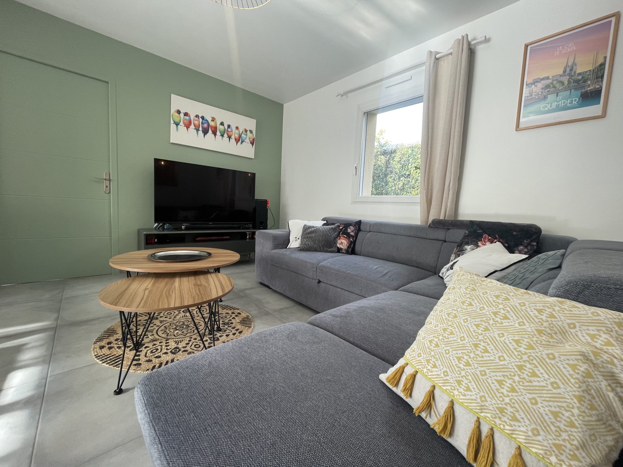 Exclusivité Agence, Quimper 12 mn, Ambiance “Cosy” Pour l’impeccable Contemporaine & Son Jardin Arboré