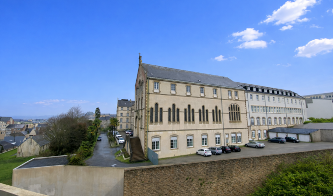 A Louer. Libre immédiatement. Quimper proche Centre-Ville. Appartement T3 Agréable avec Balcon !
