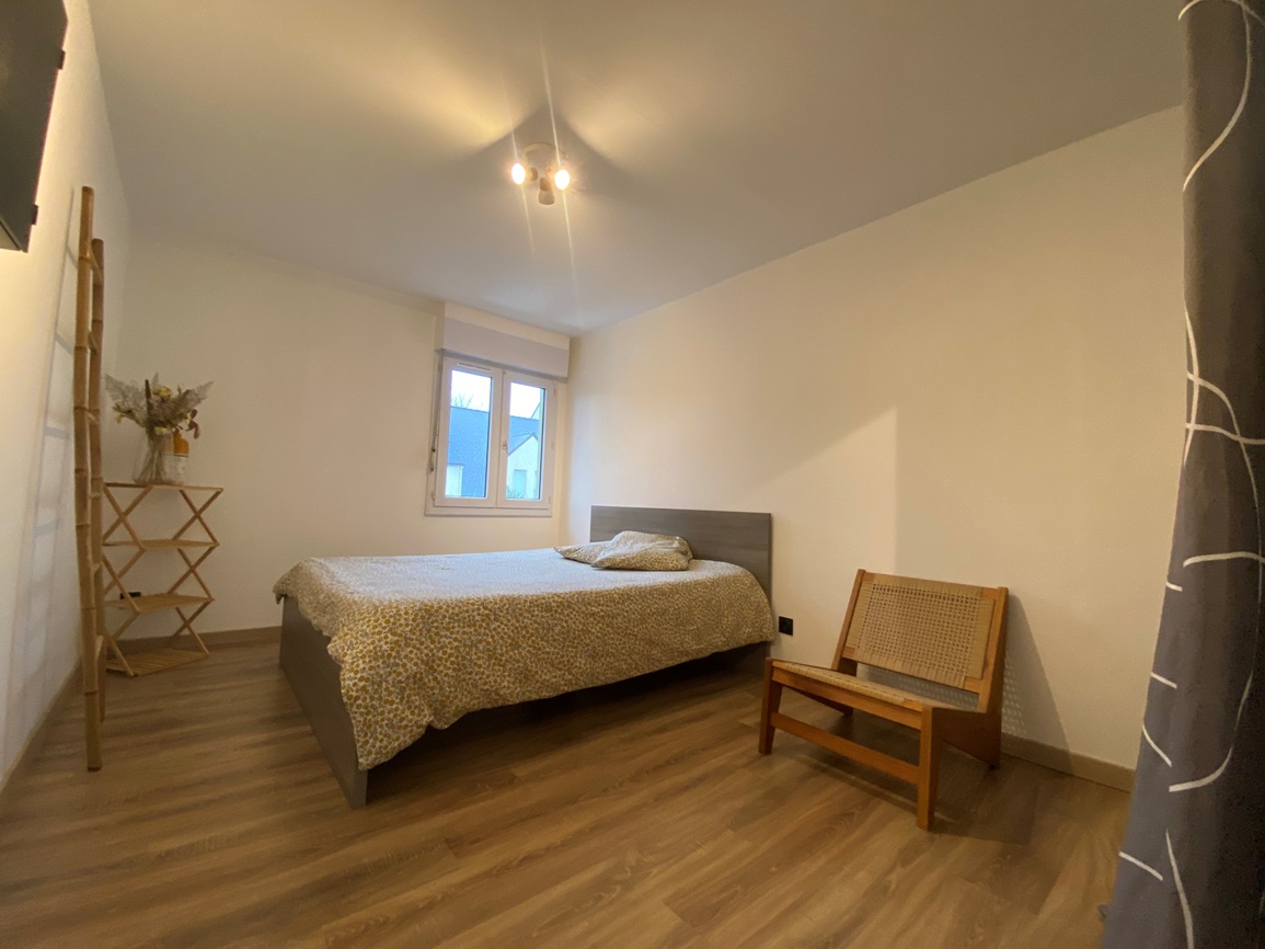 A Louer – Libre le 15/03/2026  – Petite Maison Entièrement Rénovée dans un quartier CALME !