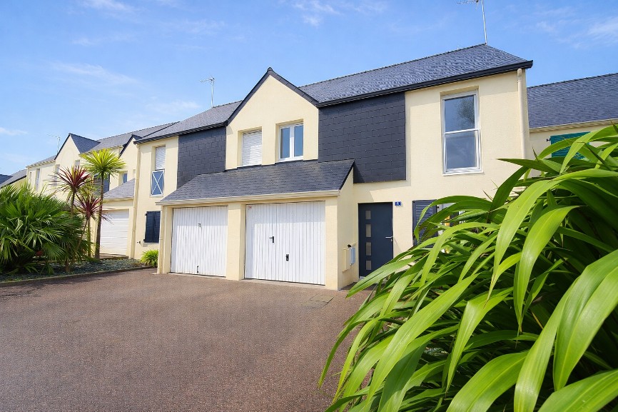 A Louer – Libre le 15/03/2026  – Petite Maison Entièrement Rénovée dans un quartier CALME !