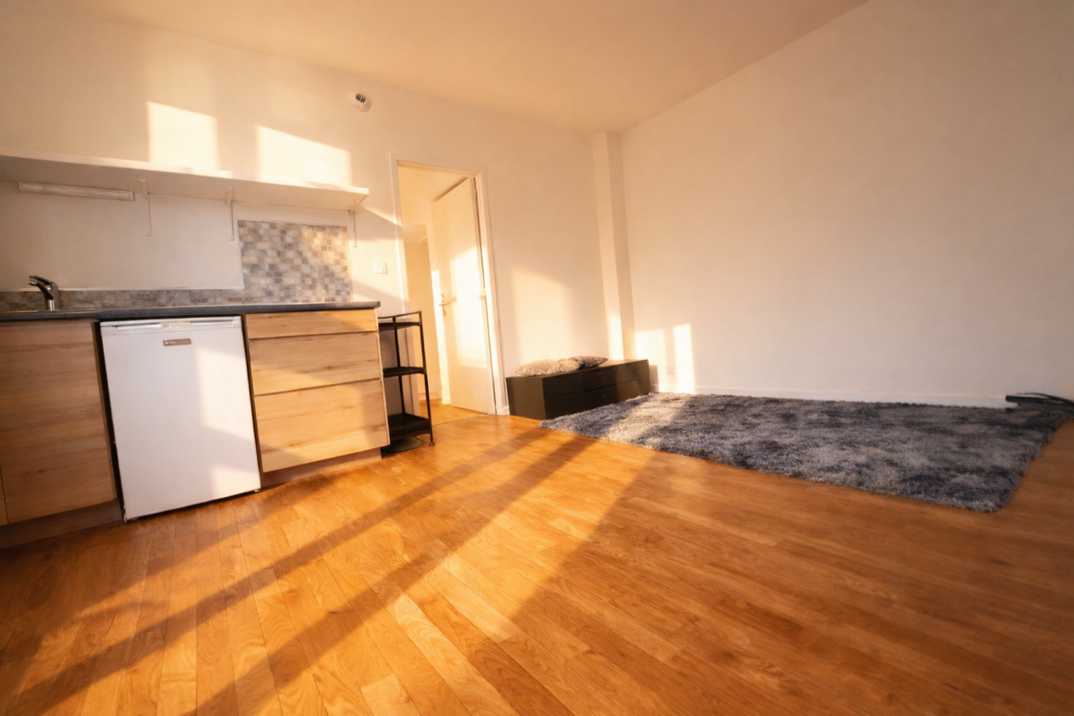 Exclusivité Agence, Quimper 10 mn, Rentabilité Immédiate Pour Immeuble Rénové de Rapport ( 6 Appartements )