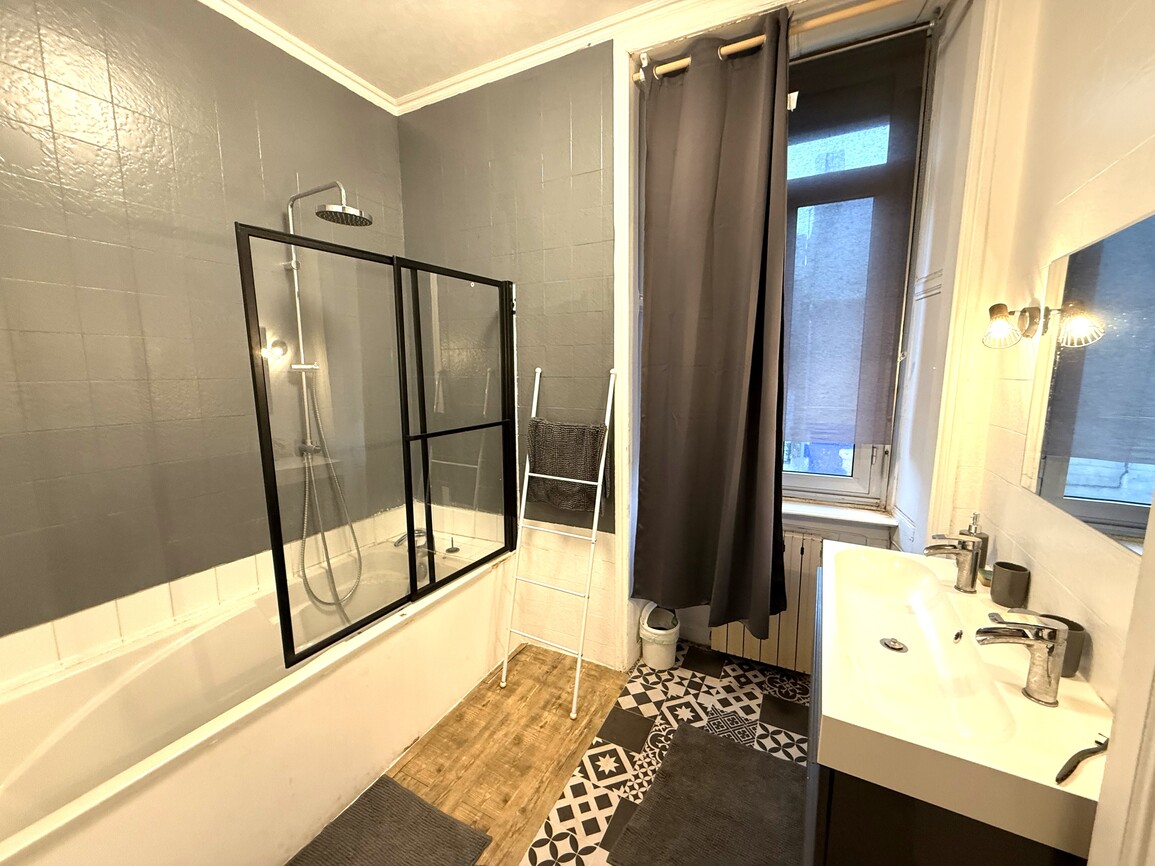 Guilvinec – En Plein Cœur du Centre Maison de 152 m² avec Stationnement Proche Commerces & Plages