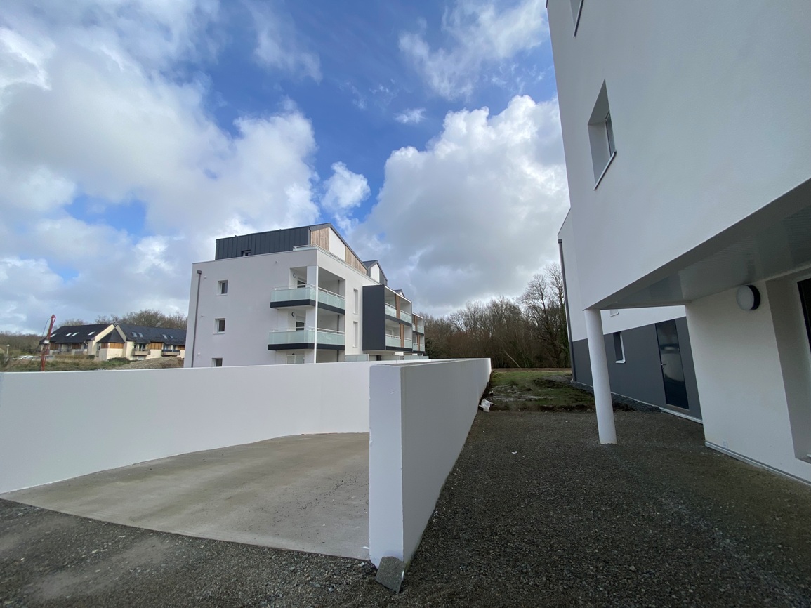 À Louer – Libre Immédiatement – Appartement T2 NEUF, Lumineux, Terrasse et Garage !