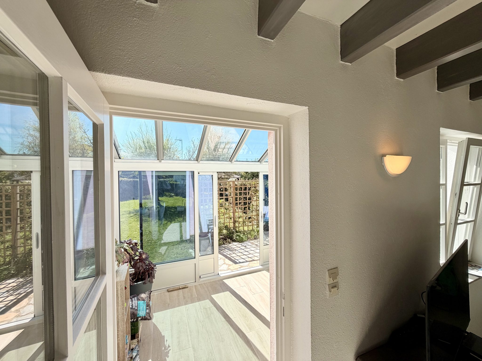 Belle-Île “Le Palais” Maison Rénovée au Calme avec Jardin Arboré Proche Port & Plages