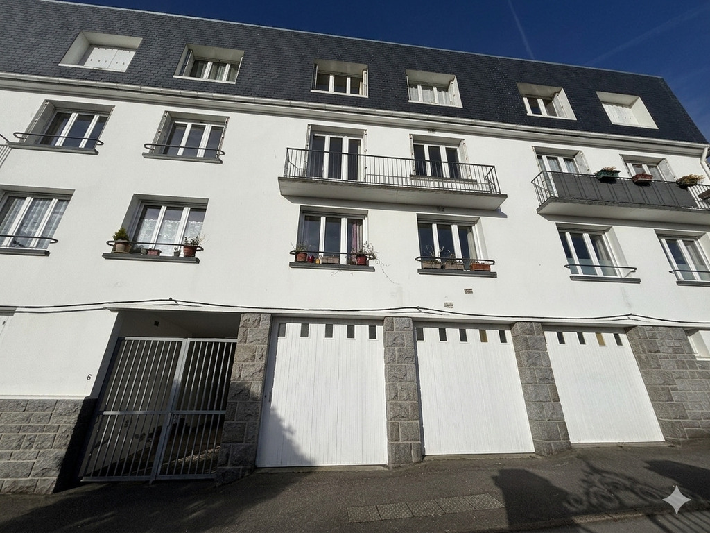 A Louer. Libre Immédiatement. Quimper, Quartier Saint-Marc, T2 de 41 m² avec Balcon