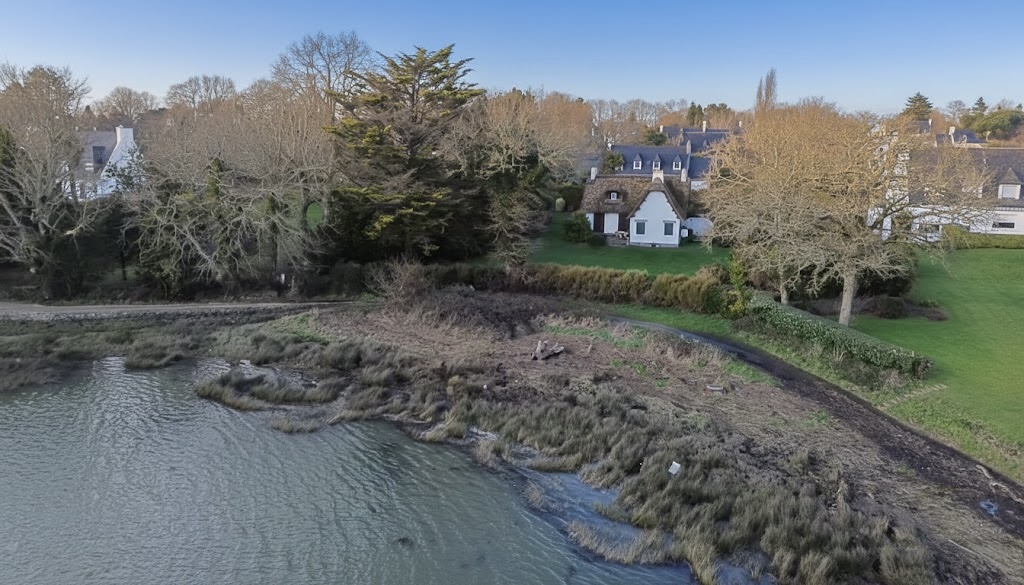 Exclusivité Agence, La forêt Fouesnant, Vue Panoramique Pour Chaumière Bretonne Avec Jardin