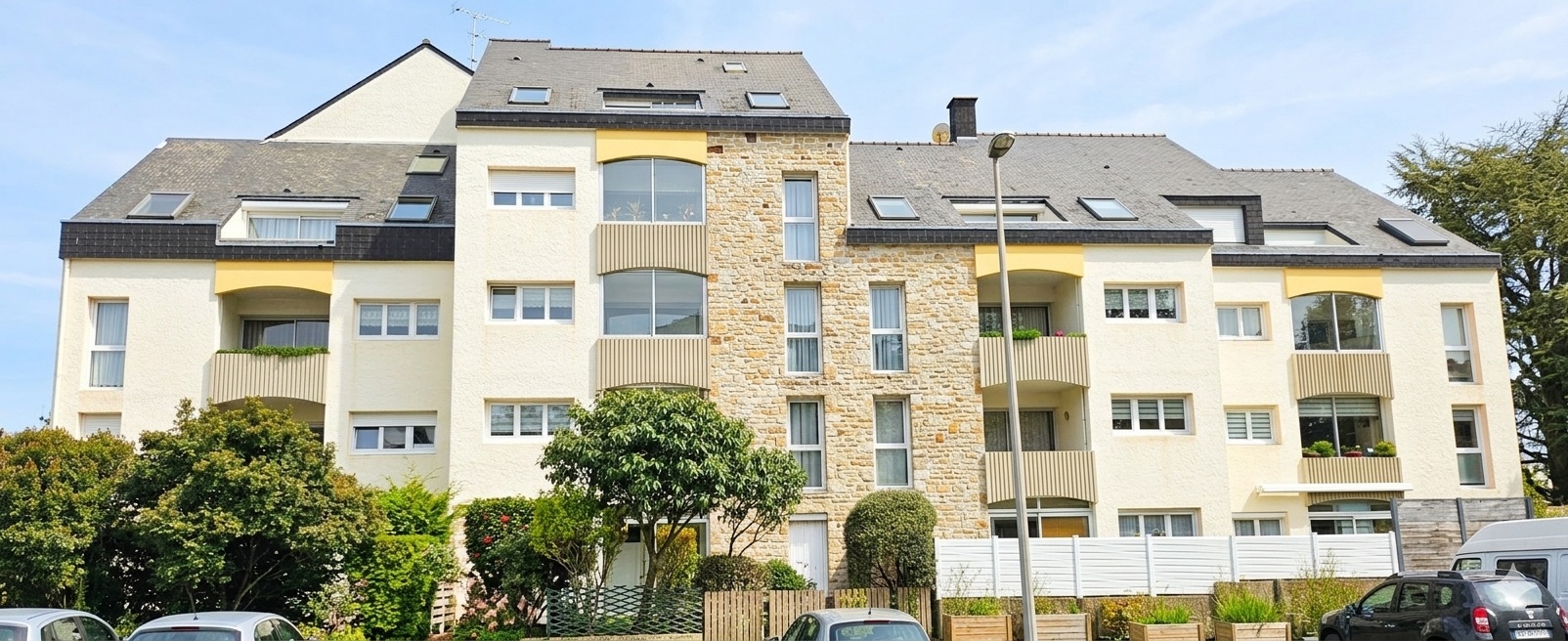 Quimper, Appartement en Viager occupé – Dame de 84 ans – Bouquet 100 485 € sans Rente