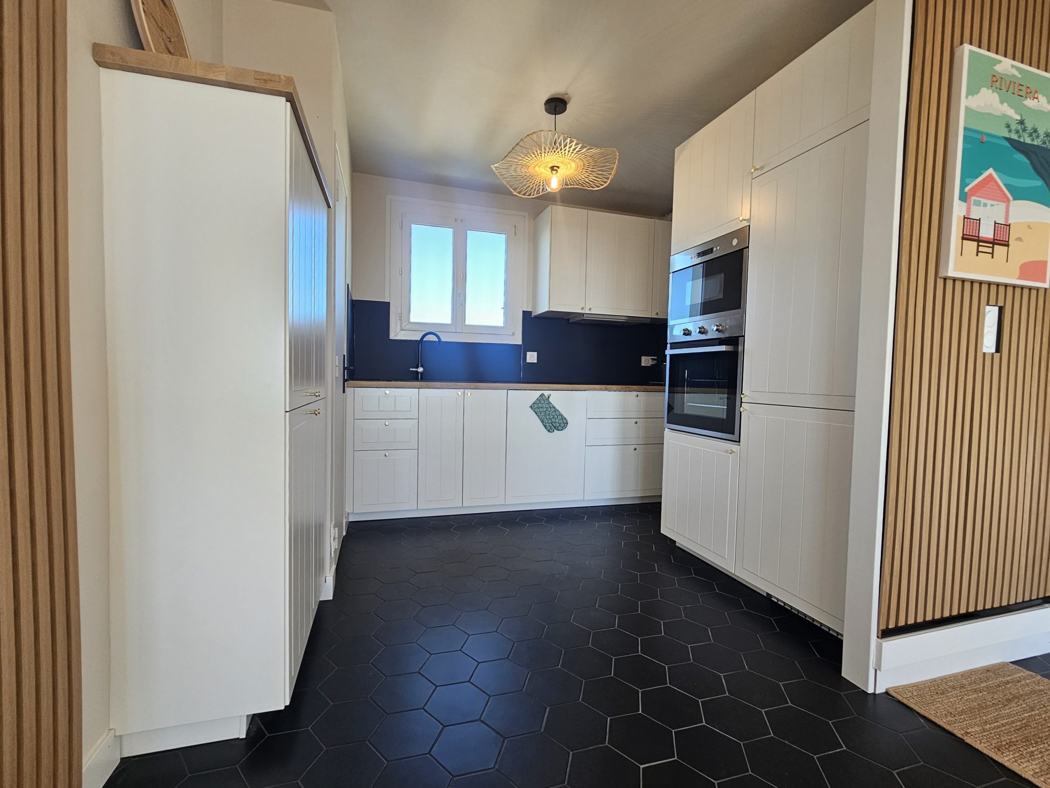 Concarneau Vue dégagée sur la Baie – Lumineux & Chaleureux Appartement T4 de 80 m²