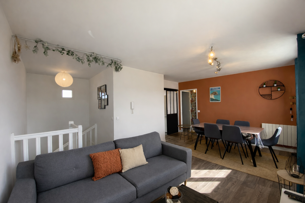 A LOUER. Libre au 13/04/2026. Quimper, Quartier Kerfeunteun, Appartement Meublé Avec Terrasse !