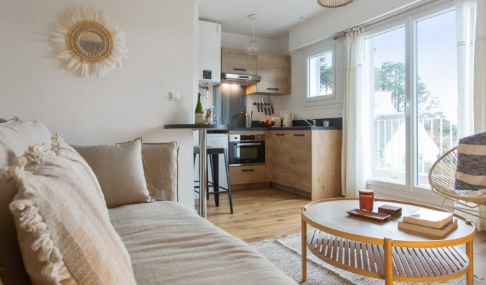 Quiberon Presqu’île – Ensemble Locatif Soigné de 4 Appartements, Esprit Bord de Mer & Activité Clé en Main