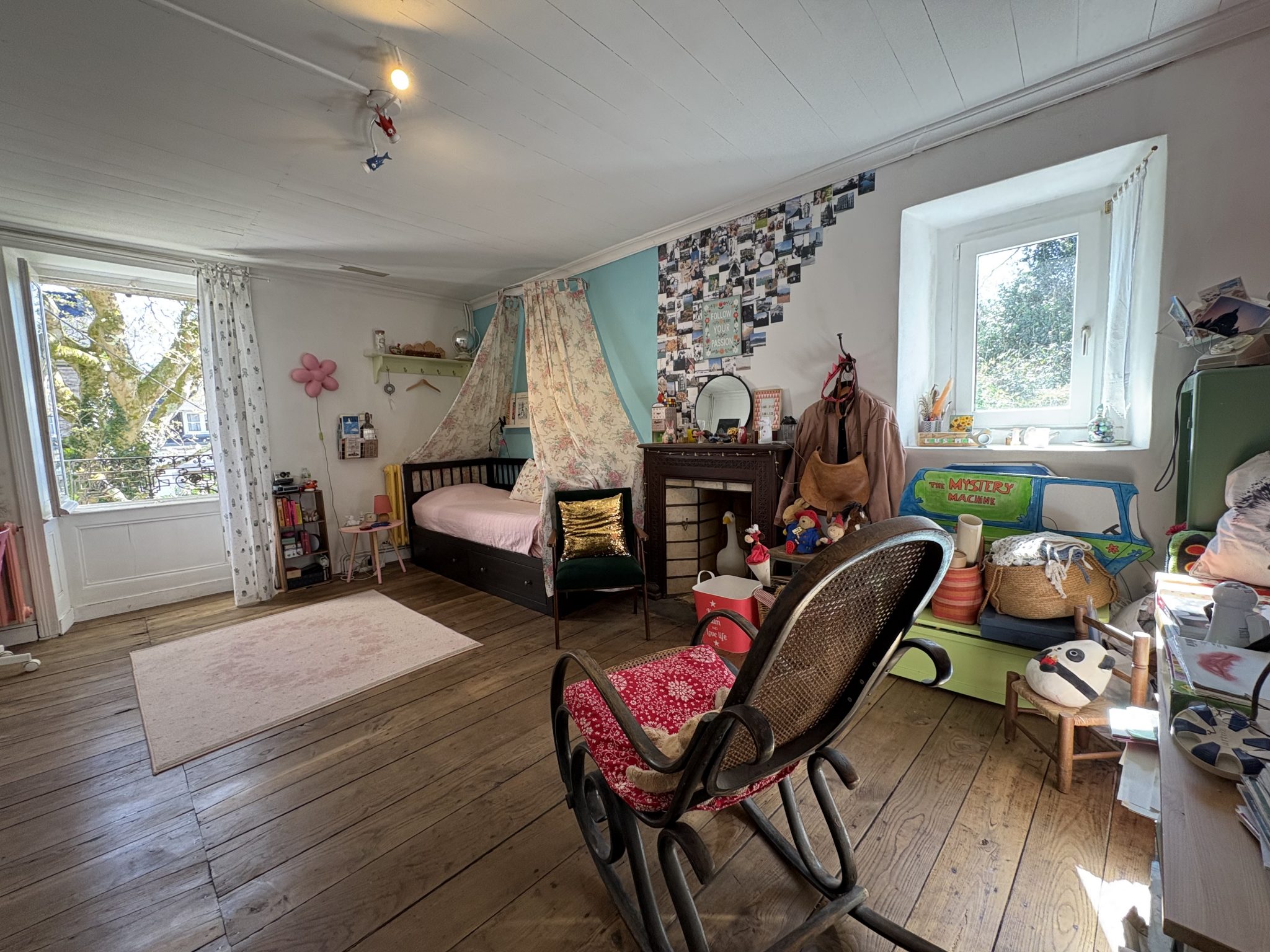 Au Coeur du Centre-Ville de Pont-Aven, Maison de Maître du XIXe Siècle Avec Jardin Clos de Murs. RARE!