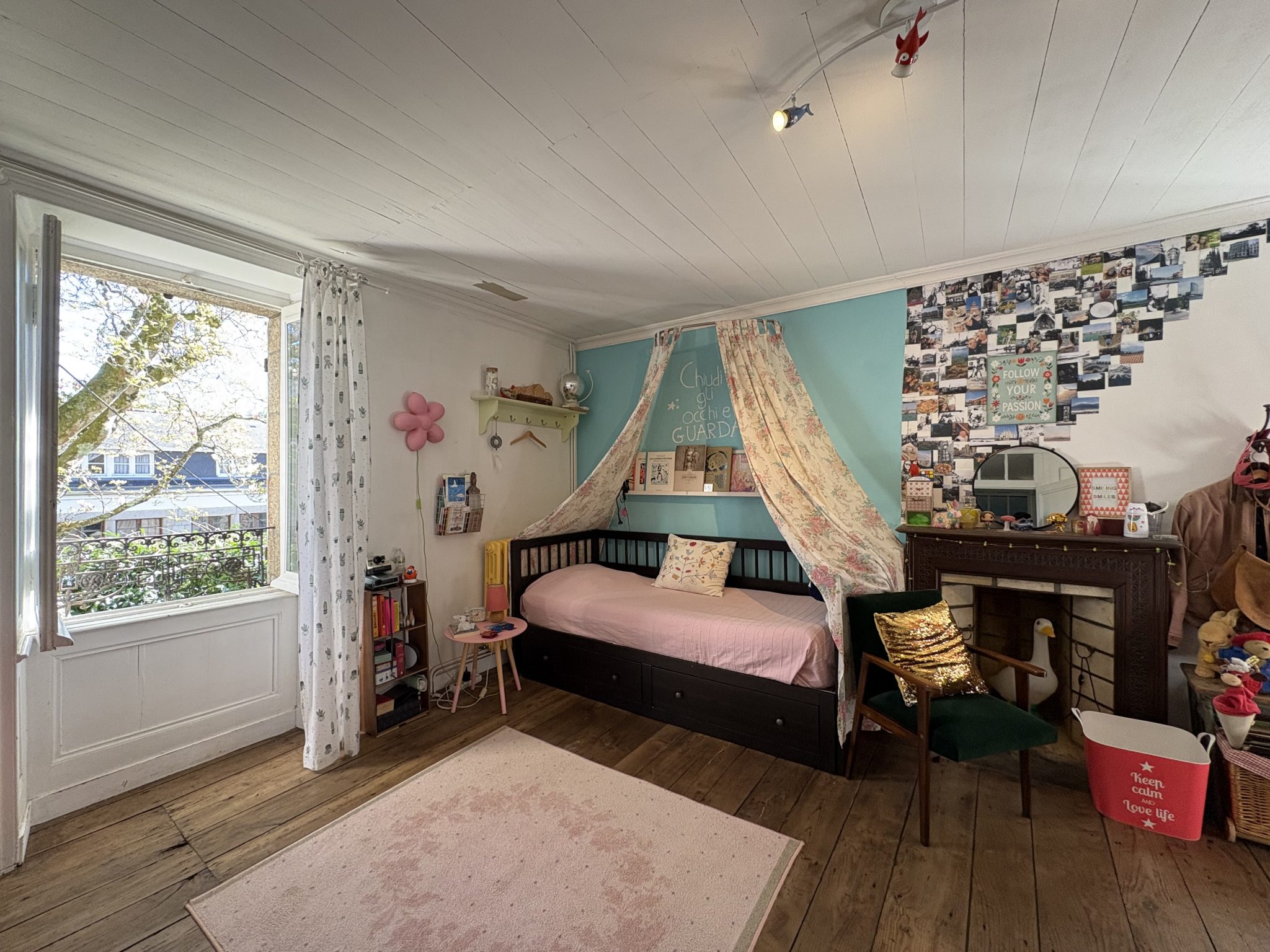 Au Coeur du Centre-Ville de Pont-Aven, Maison de Maître du XIXe Siècle Avec Jardin Clos de Murs. RARE!