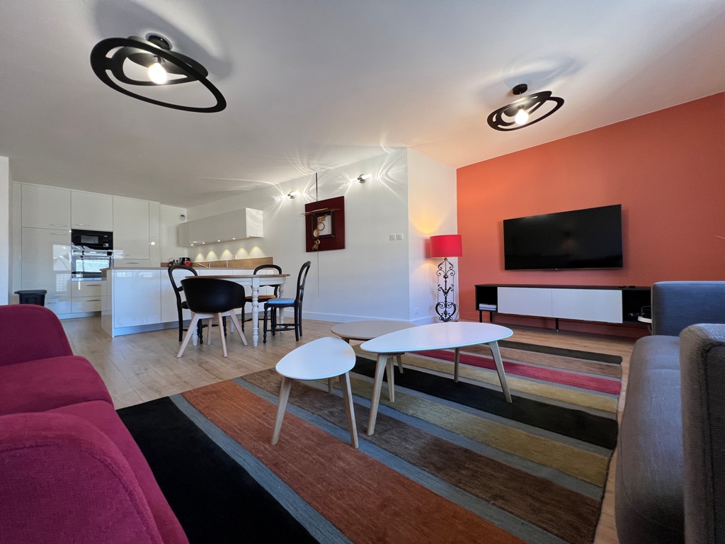 A LOUER. Libre le 29/06/2026. Quimper Centre Ville,  Appartement T3 avec Garage et ASCENSEUR!