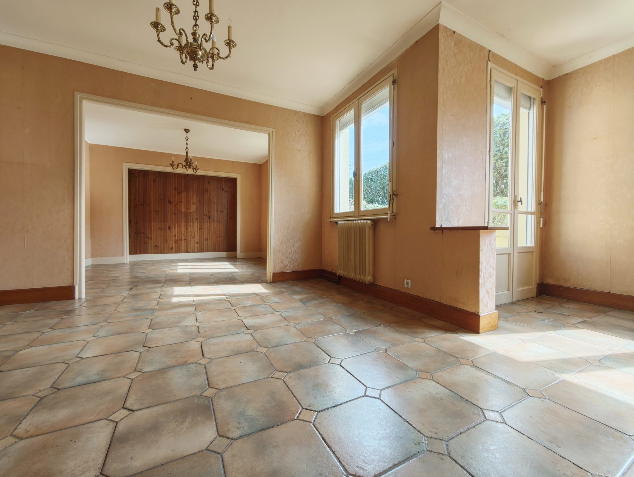 Aux Portes de Quimper, Maison 4 Chambres (112 m2) avec Sous-Sol & Terrain Clos.