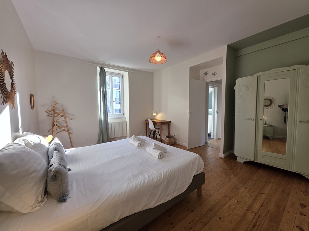 Combrit Sainte-Marine, Vue Mer & Accès Au Port pour Belle Maison de Pêcheur Entièrement Rénovée Avec Jardin