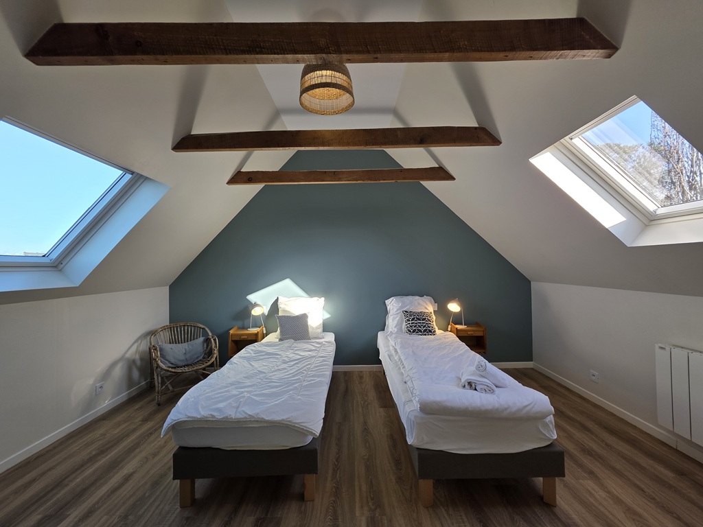 Combrit Sainte-Marine, Vue Mer & Accès Au Port pour Belle Maison de Pêcheur Entièrement Rénovée Avec Jardin