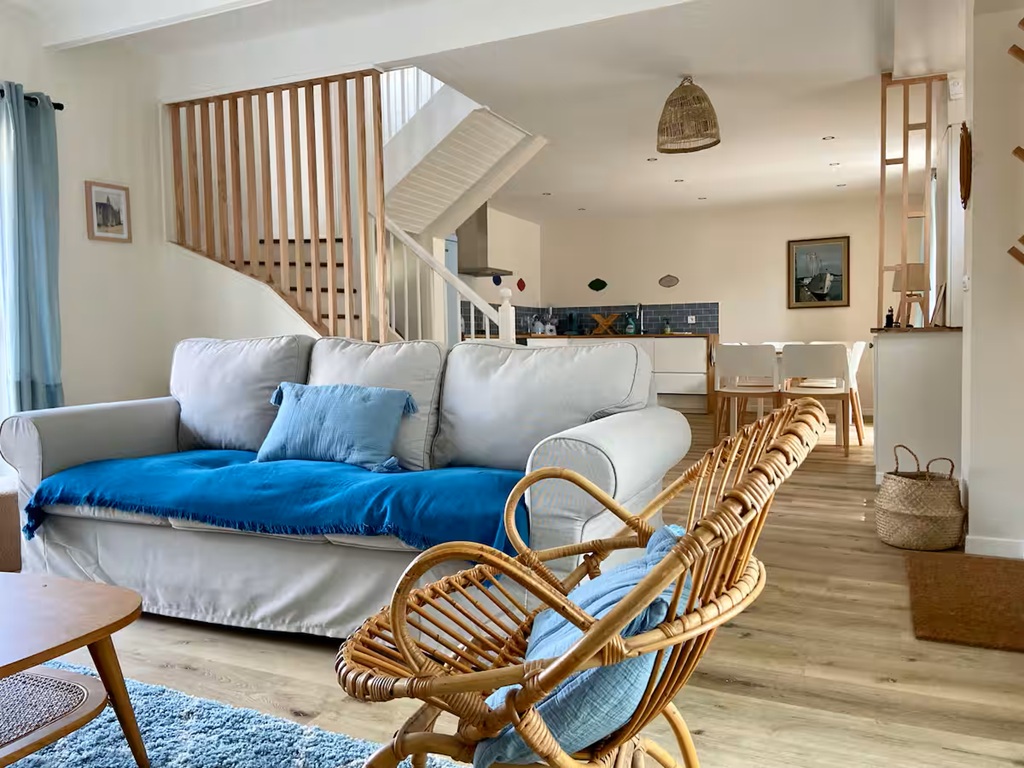 Combrit Sainte-Marine, Vue Mer & Accès Au Port pour Belle Maison de Pêcheur Entièrement Rénovée Avec Jardin