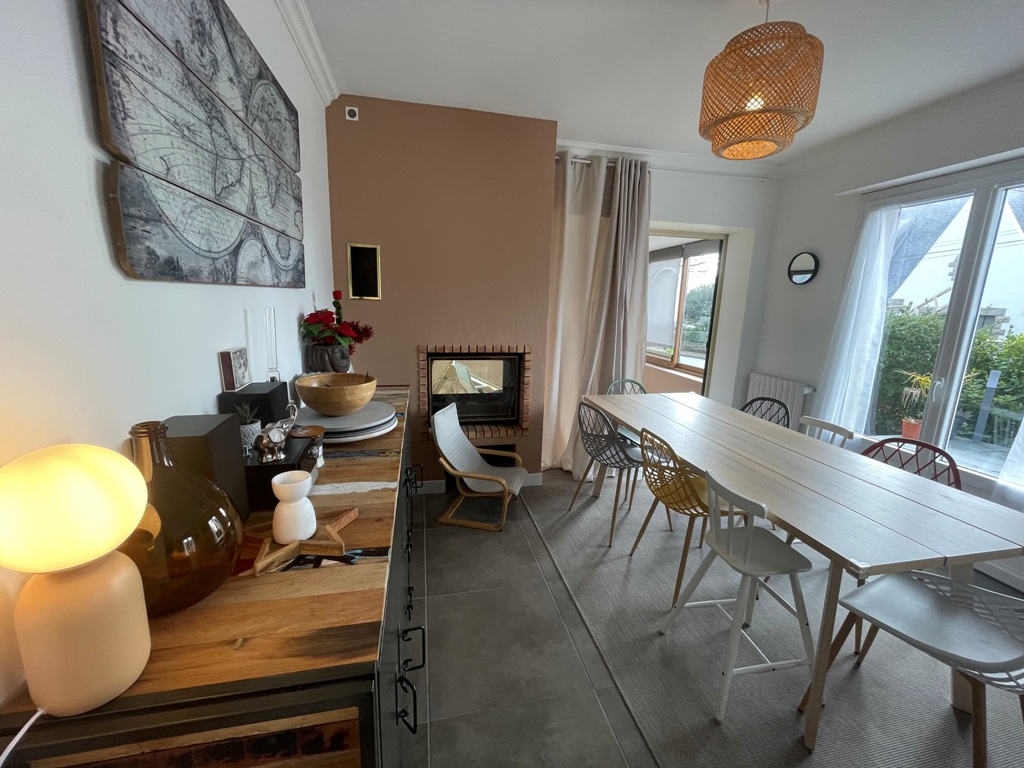 Quimper Kerfeunteun – Vaste Maison Traditionnelle Rénovée (150 m²) avec Jardin