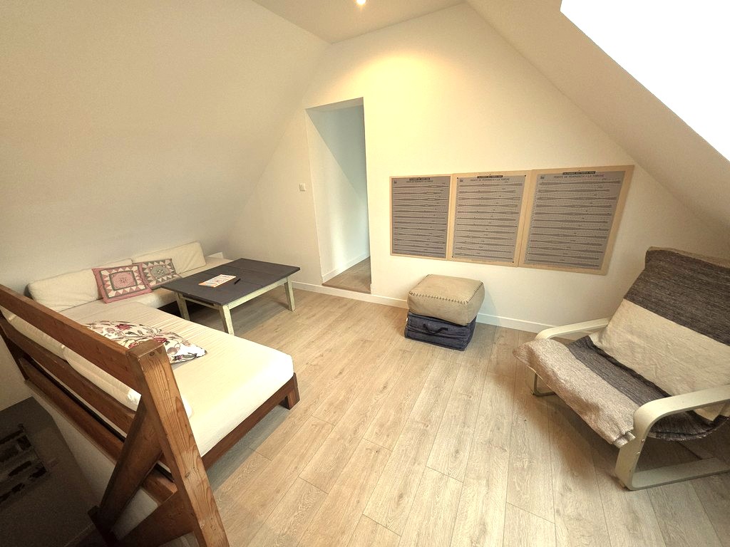 Sainte Marine- La Maison Familiale (5 chambres) Avec Terrasse & Jardin 1000 m² , Proche des Plages et du Port .