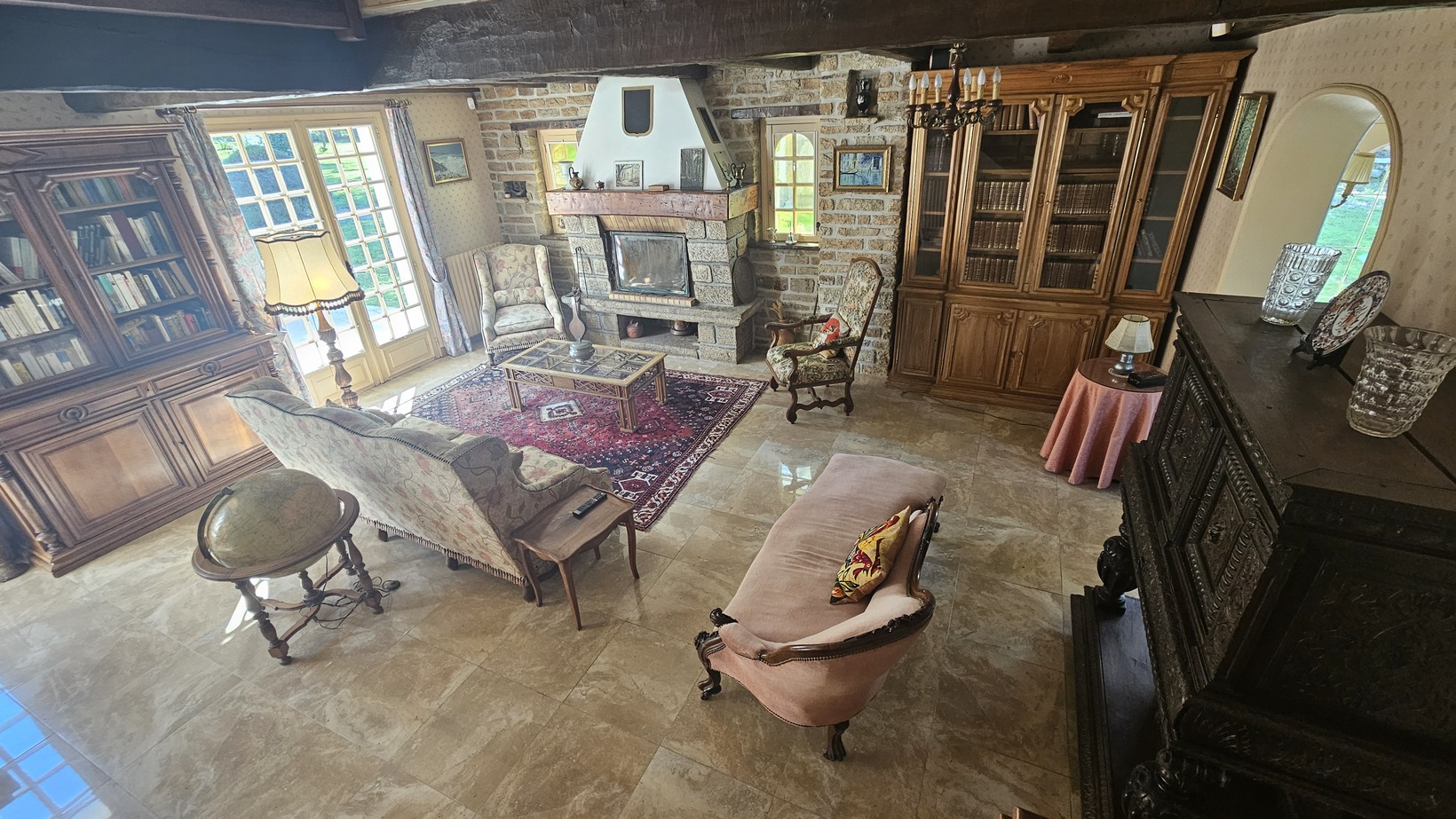 Tregunc – Propriété de Caractère de 226 m² Sur Son Parc Arboré de 1,3 hectares à 2 km Des Plages