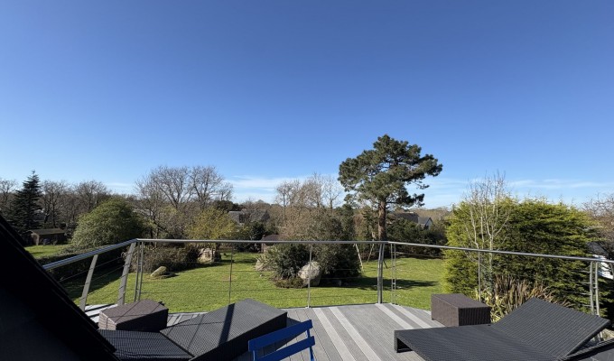 Tregunc, Elégante Maison Familiale Aux Volumes Généreux, Entre Terre & Mer Avec Jardin Paysager de 3200 m²