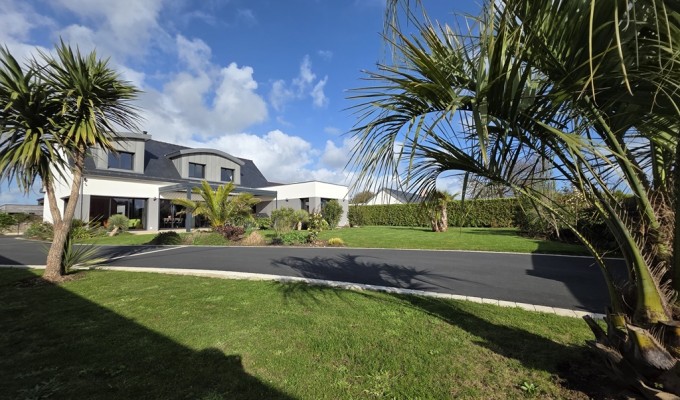 Plobannalec-Lesconil, Maison d’Architecte aux Finitions Haute Coutures Avec Jardin Paysagé de 1000 m²
