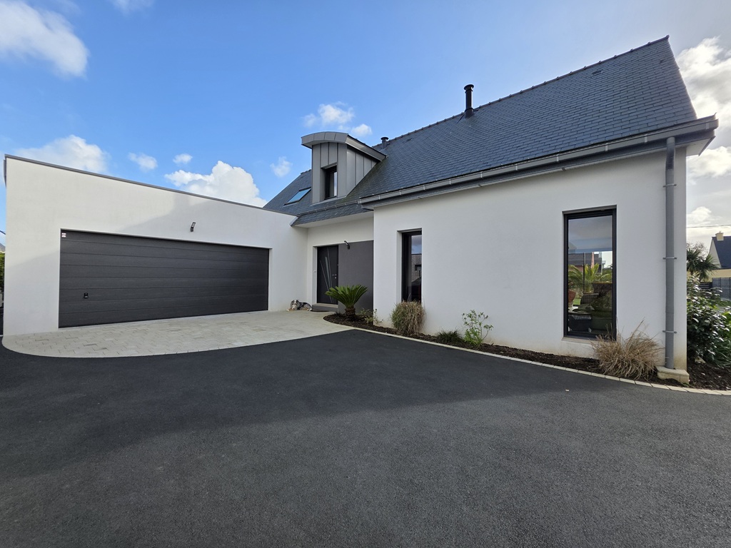 Plobannalec-Lesconil, Maison d’Architecte aux Finitions Haute Coutures Avec Jardin Paysagé de 1000 m²