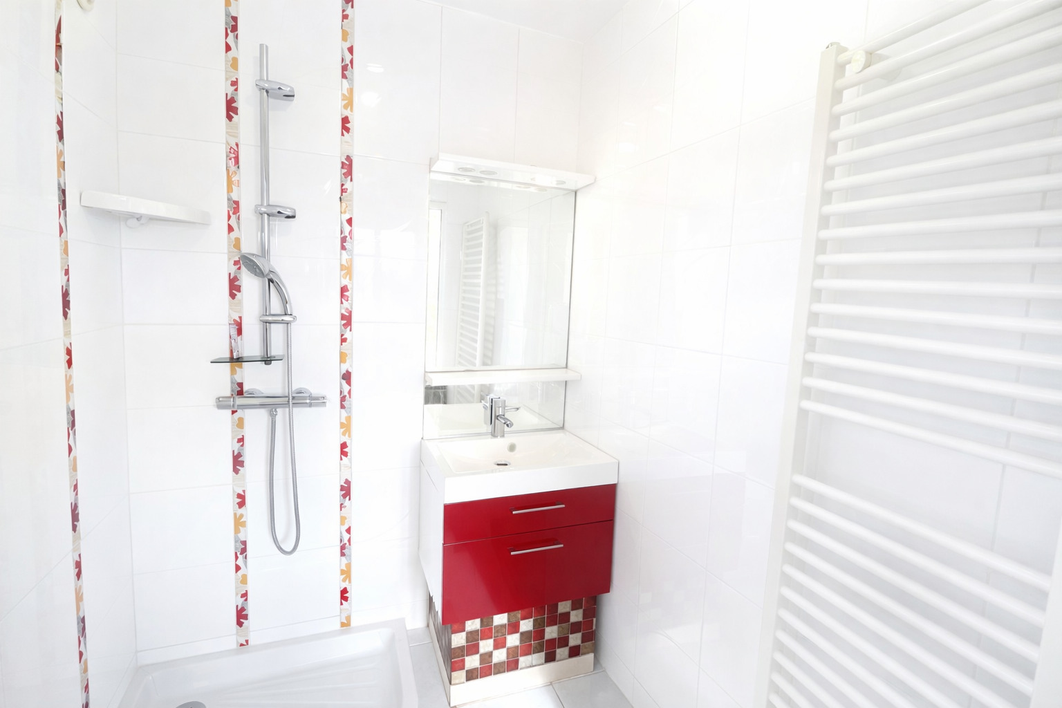 Quimper 15 mn , L’Elégante Contemporaine ( 120 m²) Sur Sous-Sol & son Vaste Jardin ( 2500m²)